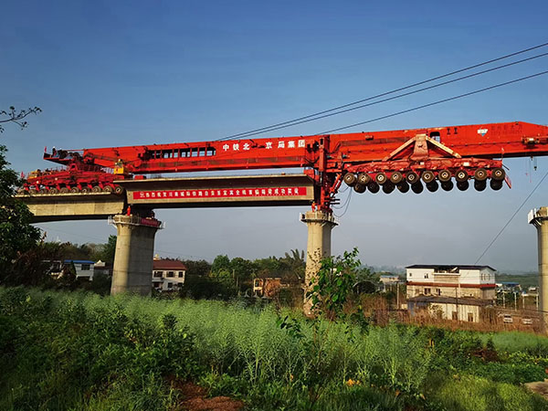 浙江800噸架橋機
