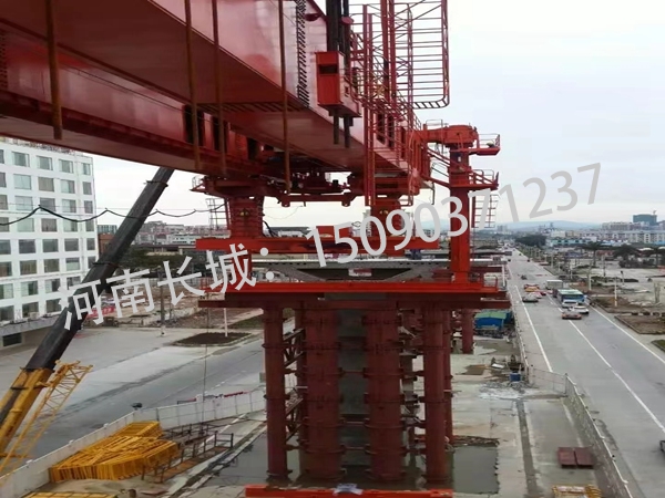 深圳32-900噸節(jié)段拼架橋機(jī)
