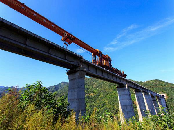 江蘇架橋機(jī)700T 江蘇架橋機(jī)700T