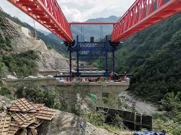貴州450T架橋機出租